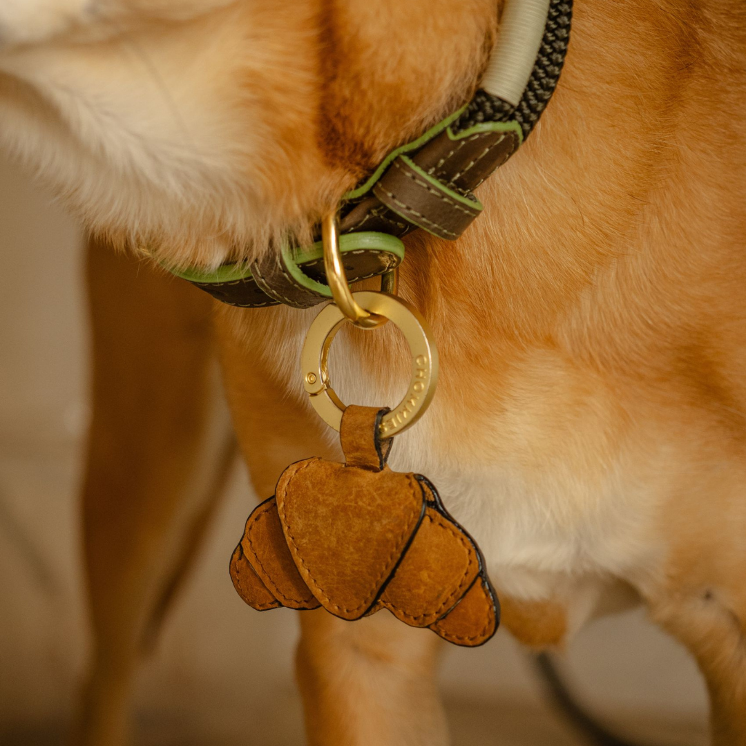 Croissant ID Tag Holder