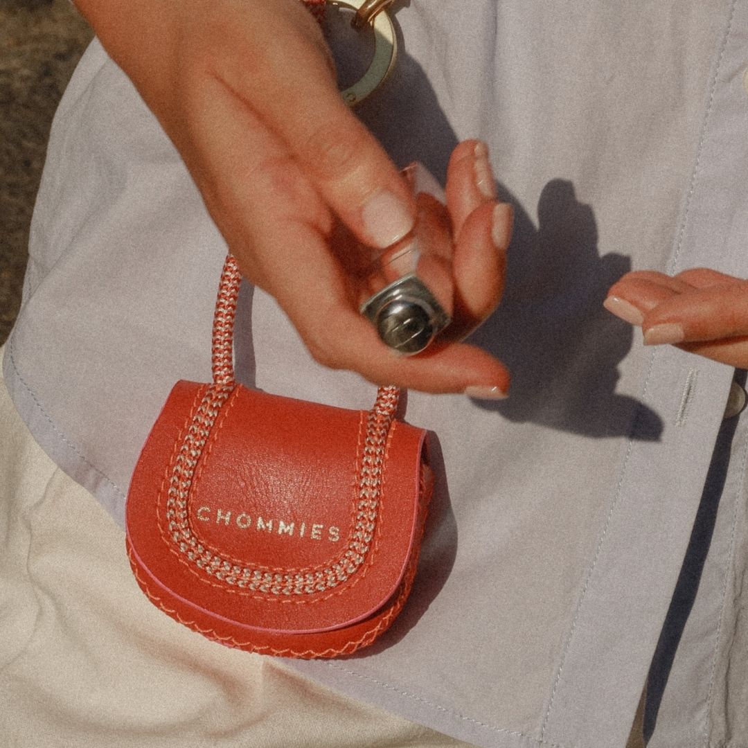 Le Toutou Poo-Bag Purse | Fezzy